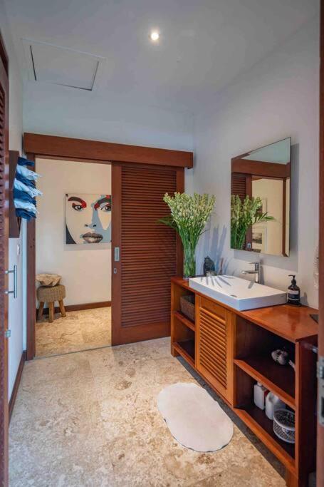 Villa Mimpi Nyata Canggu Exteriör bild